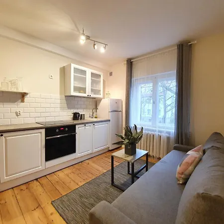 Apartament w centrum z parkingiem - 23 Marca 5 Apartament