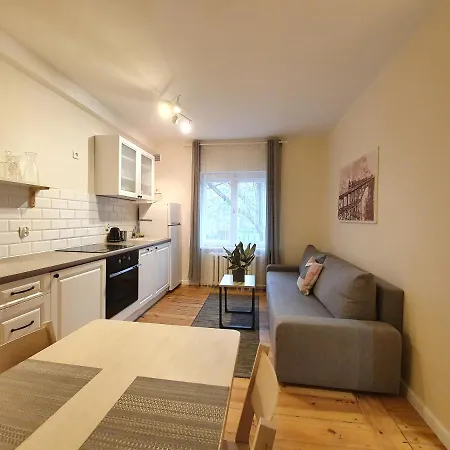 Apartament Apartament w centrum z parkingiem - 23 Marca 5 *