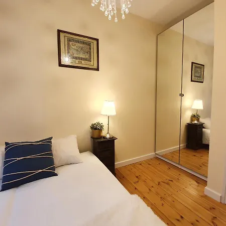 Apartament w centrum z parkingiem - 23 Marca 5 Sopot