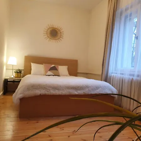 Apartment Apartament W Centrum Z Parkingiem - 23 Marca 5